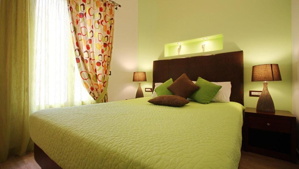 Efharis Hotel Kamares  Ngoại thất bức ảnh